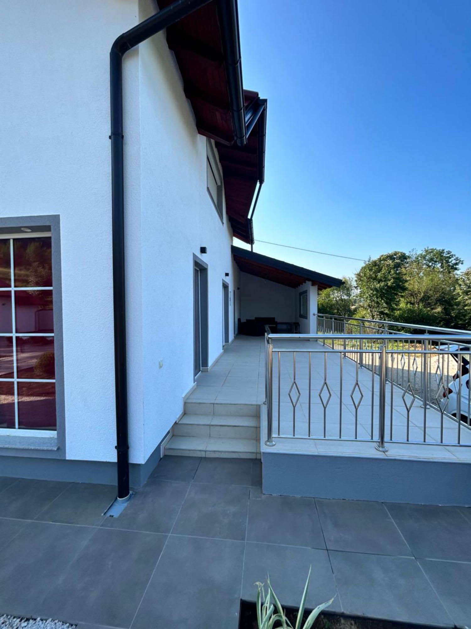 Romantic Lodge Banja Luka Ngoại thất bức ảnh